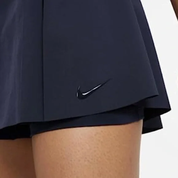 NEW NIKE SKORT - Picture 3 of 7